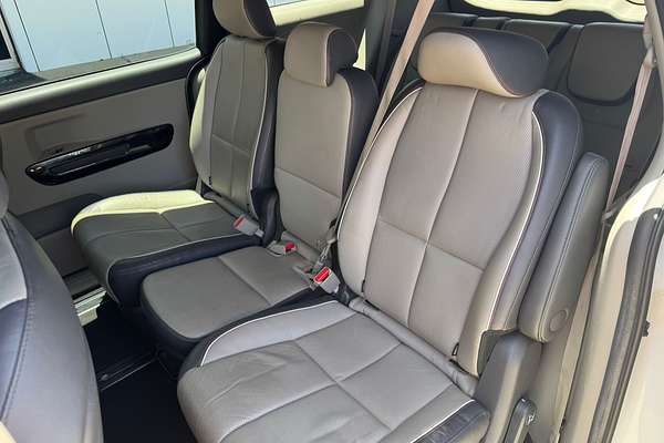 2015 Kia Carnival SLi YP