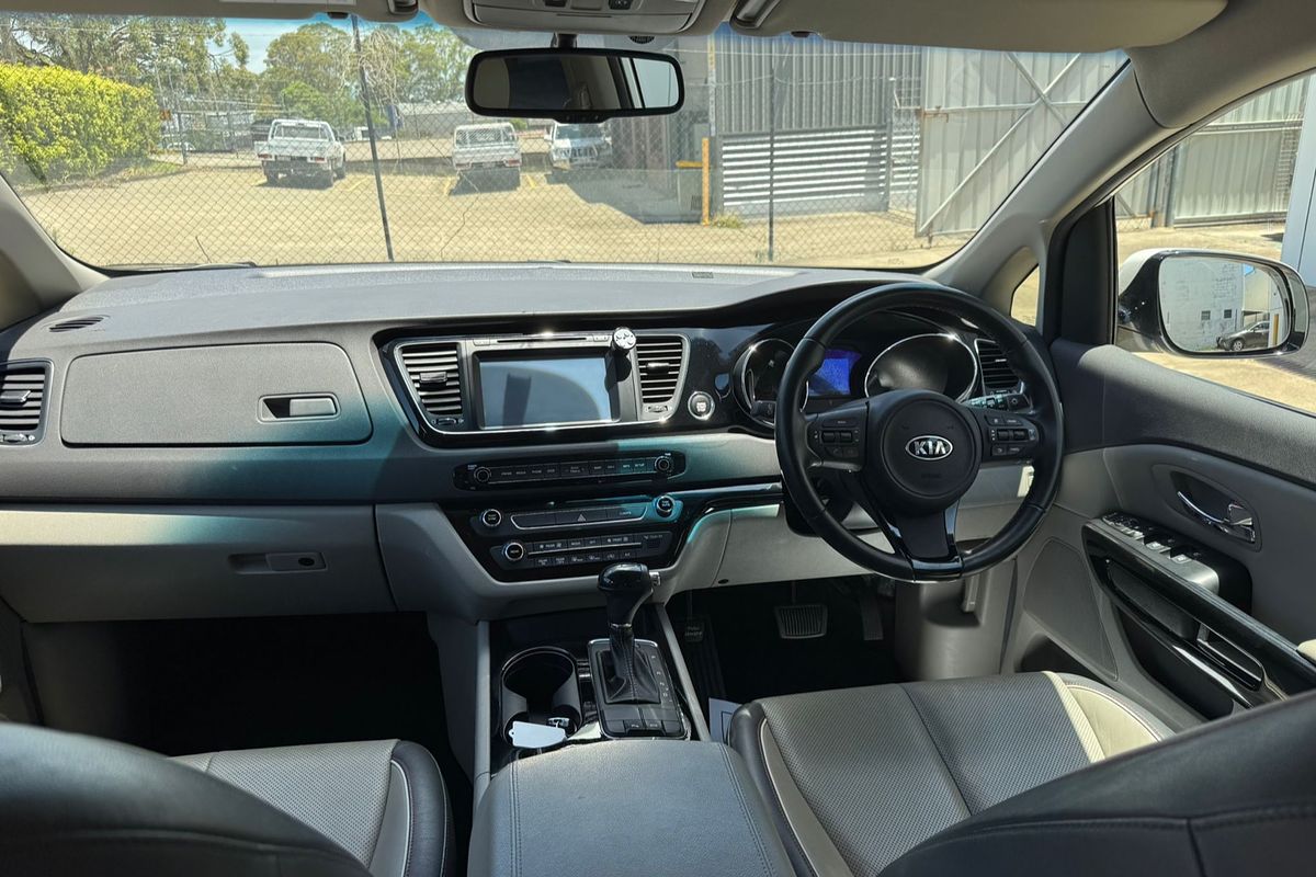 2015 Kia Carnival SLi YP