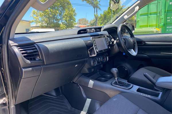 2024 Toyota Hilux Workmate TGN121R Rear Wheel Drive