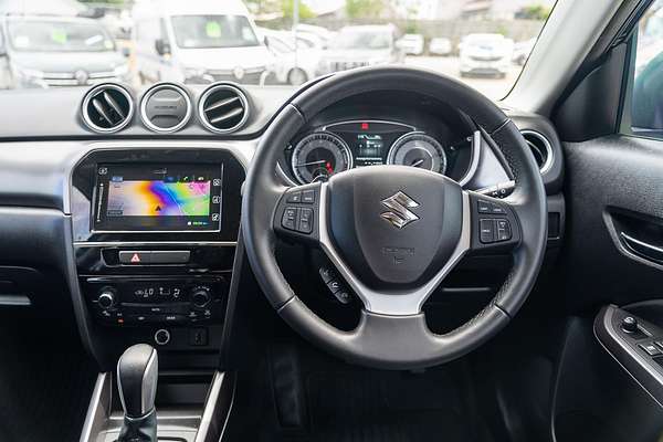 2023 Suzuki Vitara Limited Edition LY Series II