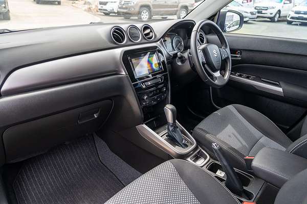 2023 Suzuki Vitara Limited Edition LY Series II