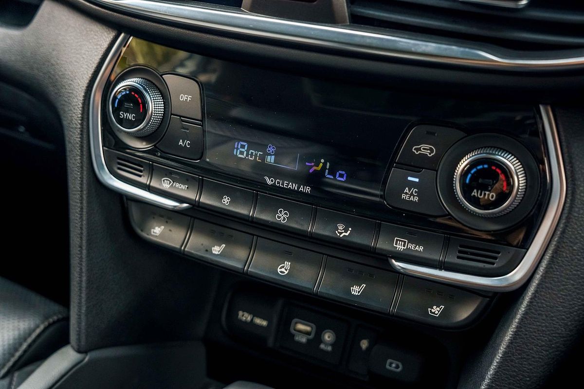 2018 Hyundai Santa Fe Highlander TM