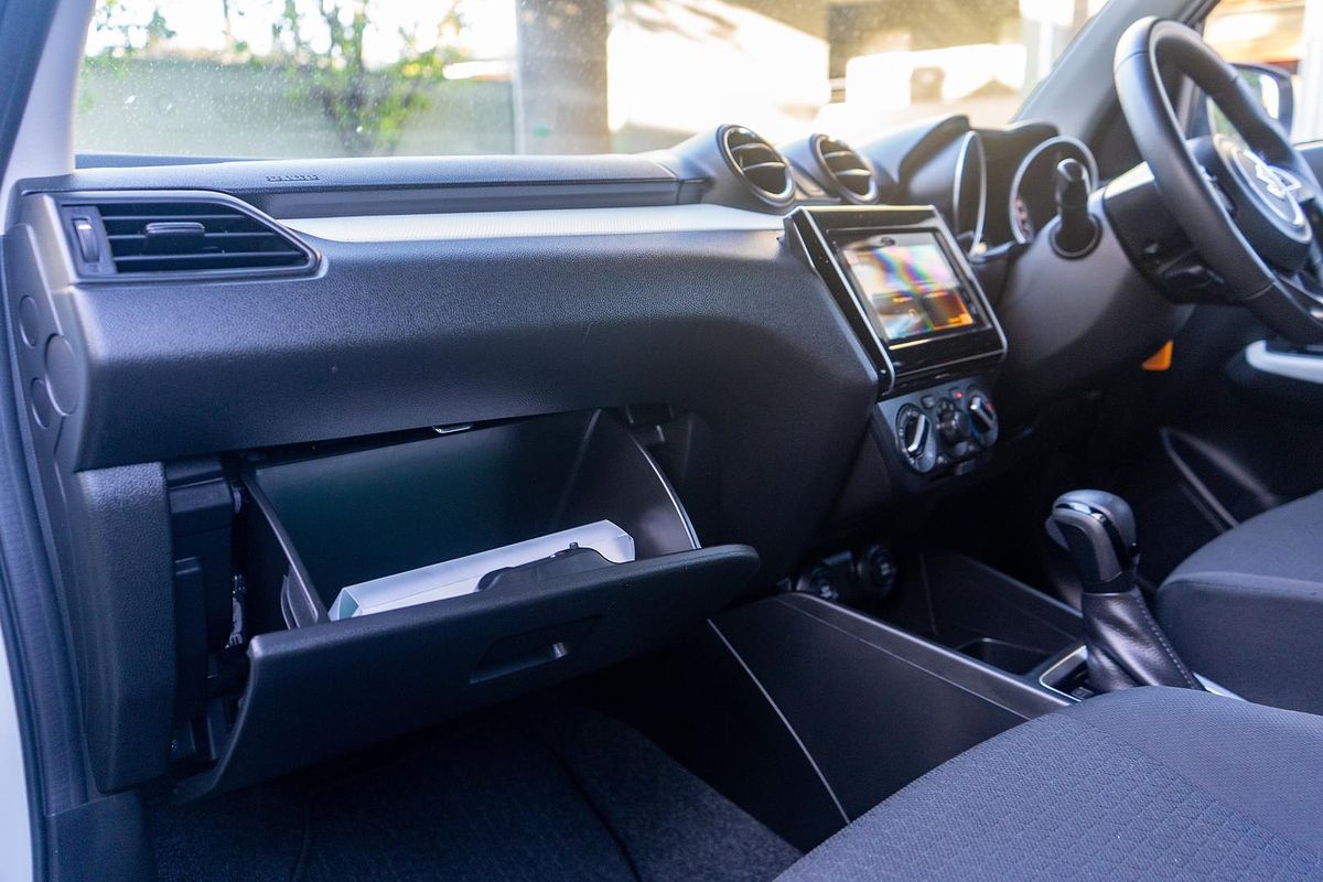 2023 Suzuki Swift GL AZ Series II