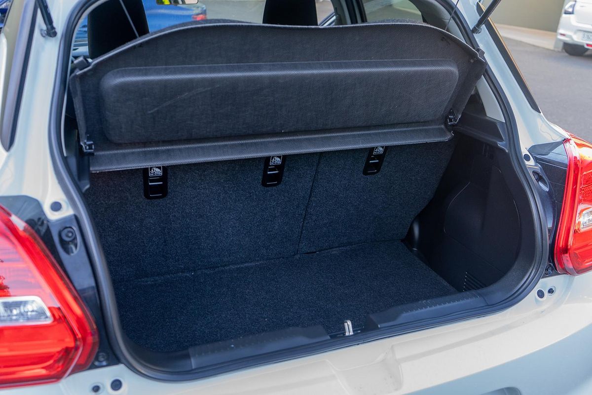 2023 Suzuki Swift GL AZ Series II