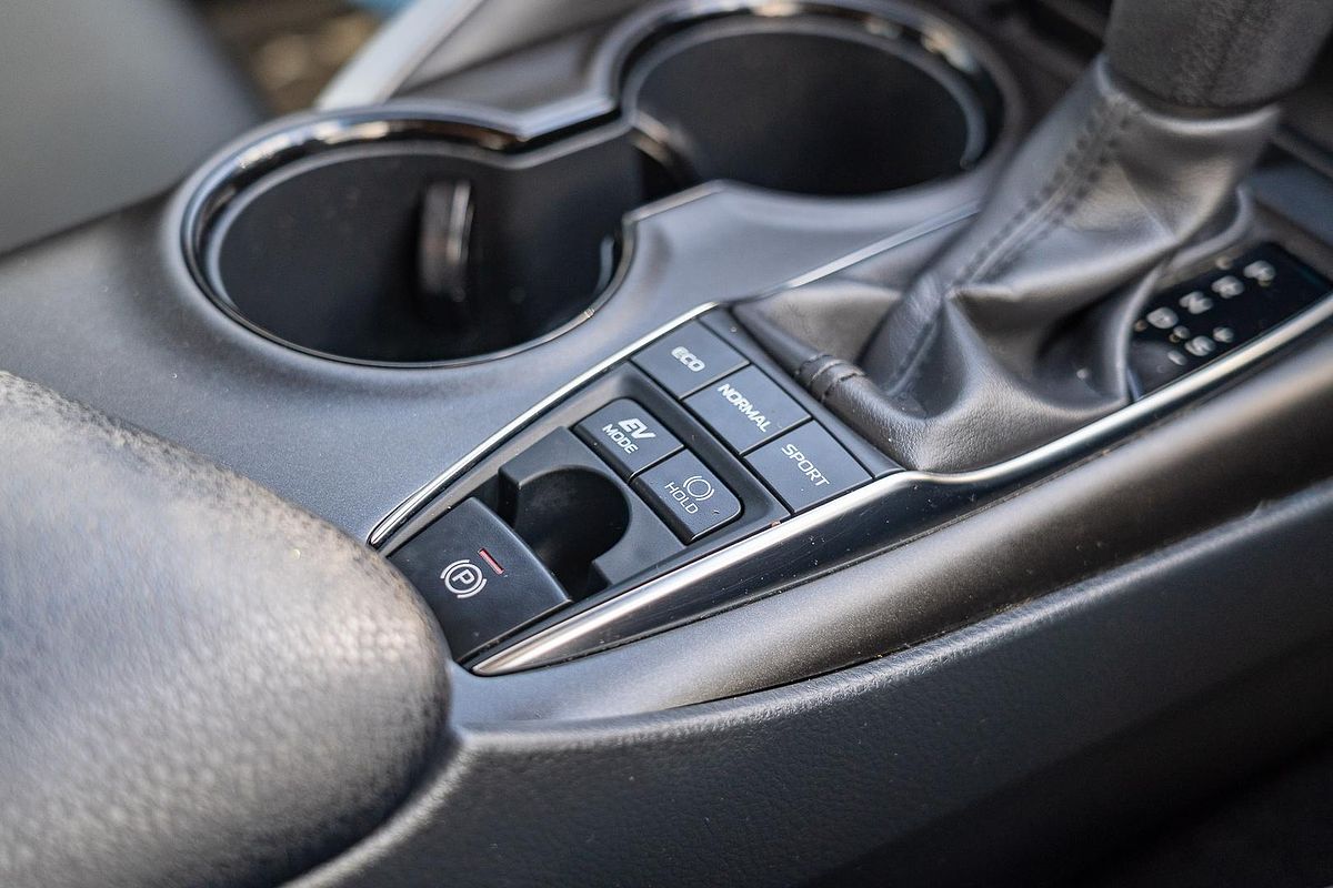 2023 Toyota Camry Ascent AXVH70R