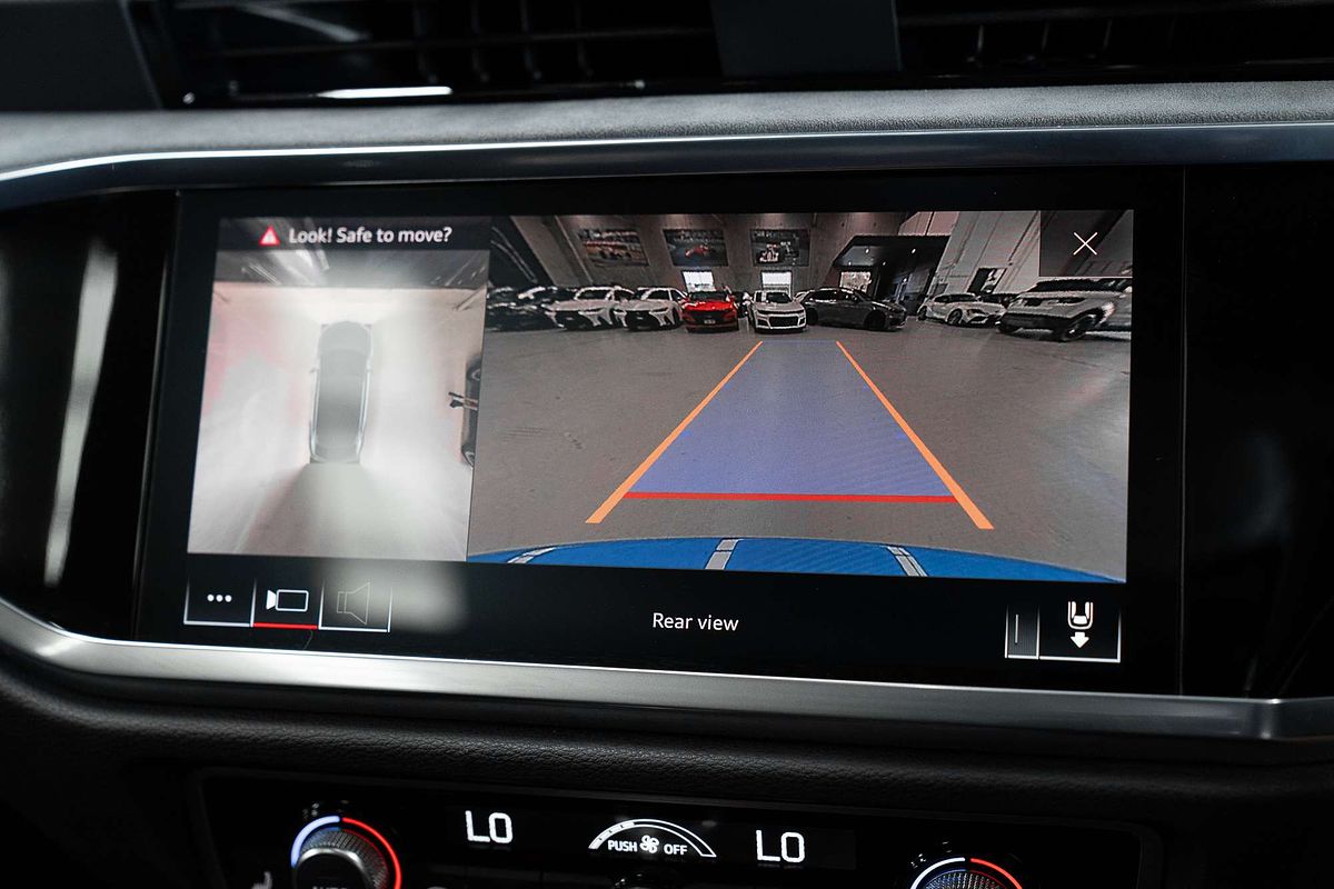 2021 Audi Q3 40 TFSI S line F3