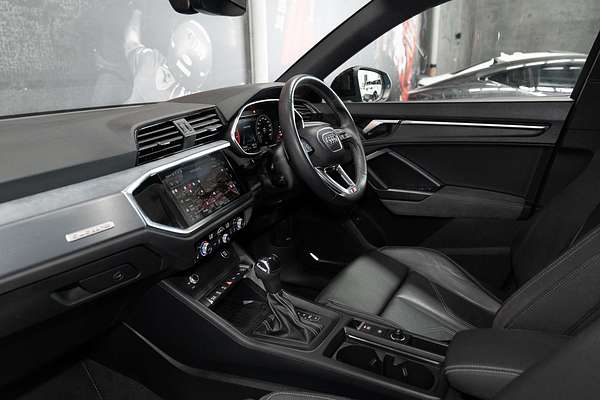 2021 Audi Q3 40 TFSI S line F3