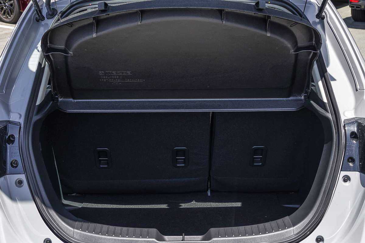 2025 Mazda 2 G15 Evolve DJ Series