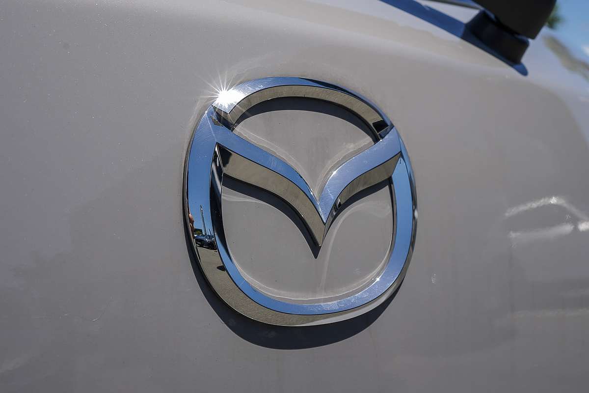 2025 Mazda 2 G15 Evolve DJ Series