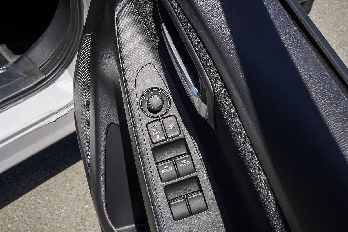 2025 Mazda 2 G15 Evolve DJ Series