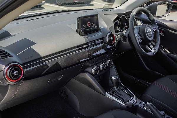 2025 Mazda 2 G15 Evolve DJ Series