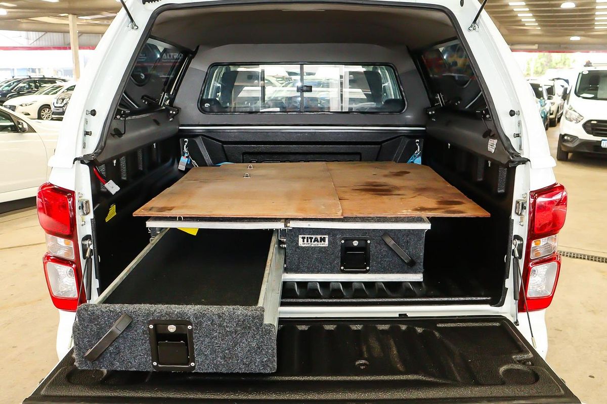 2022 Isuzu D-MAX LS-M 4X4