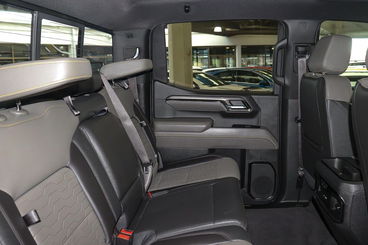 2023 Chevrolet Silverado 1500 ZR2 W/Tech Pack T1 4X4