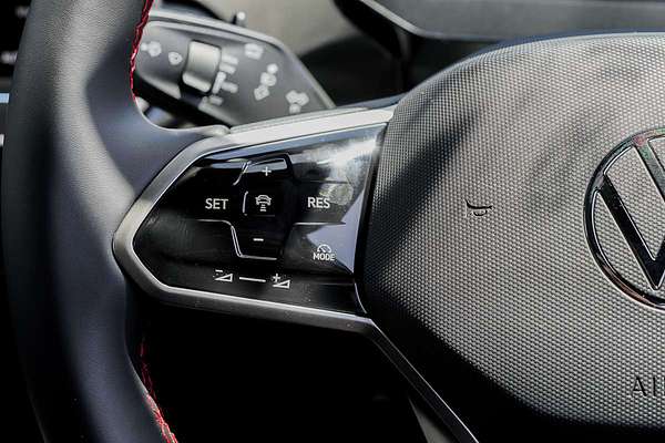 2025 Volkswagen ID.4 GTX E2