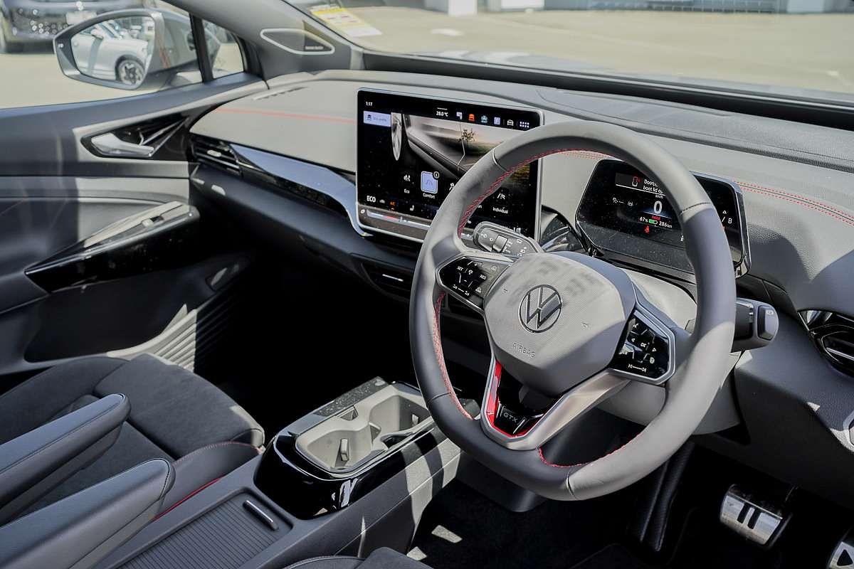 2025 Volkswagen ID.4 GTX E2