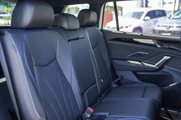 2025 Volkswagen Tayron 195TSI R-Line R4