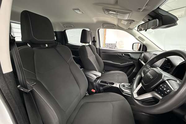 2024 Isuzu D-MAX SX High Ride Rear Wheel Drive