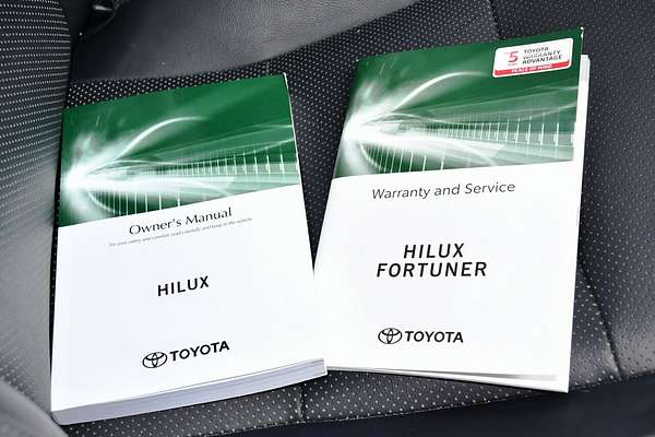 2020 Toyota Hilux Rugged X GUN126R 4X4