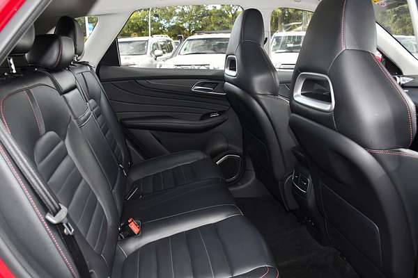 2020 MG HS Essence SAS23