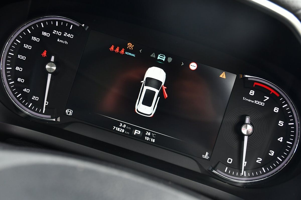 2020 MG HS Essence SAS23