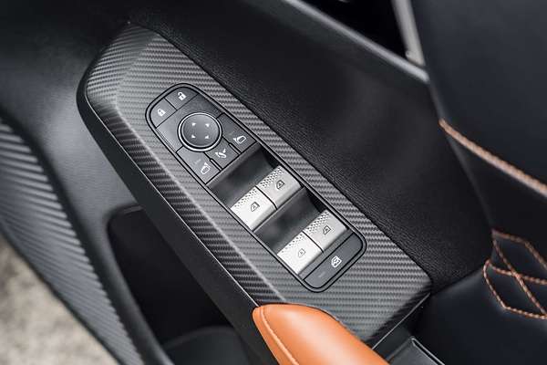 2023 Mitsubishi Outlander Exceed Tourer ZM