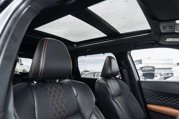 2023 Mitsubishi Outlander Exceed Tourer ZM