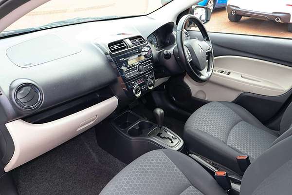 2014 Mitsubishi Mirage ES LA