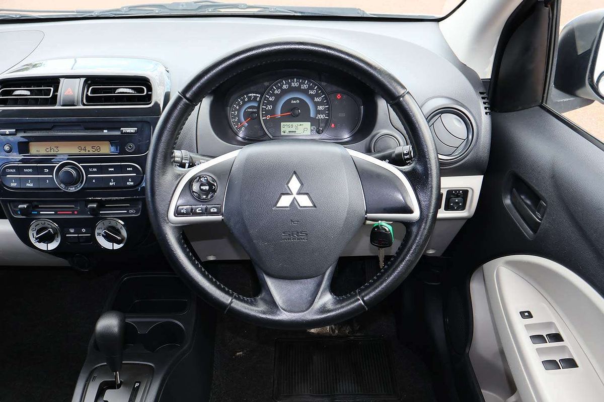 2014 Mitsubishi Mirage ES LA