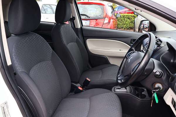 2014 Mitsubishi Mirage ES LA