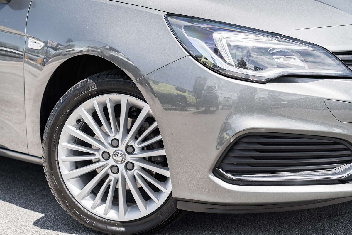 2018 Holden Astra R BK