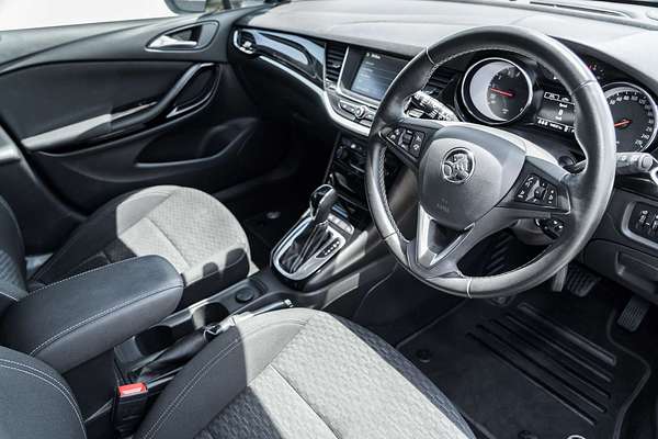 2018 Holden Astra R BK