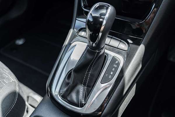 2018 Holden Astra R BK