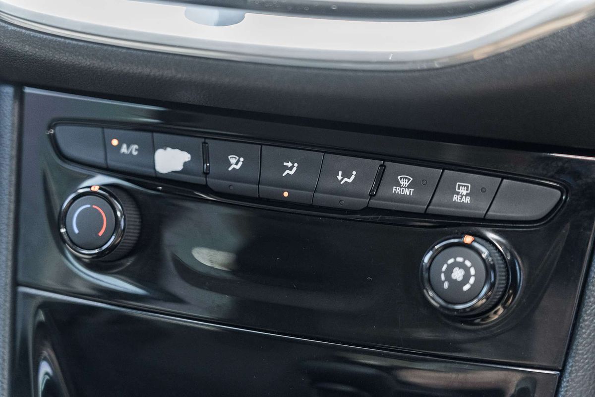 2018 Holden Astra R BK