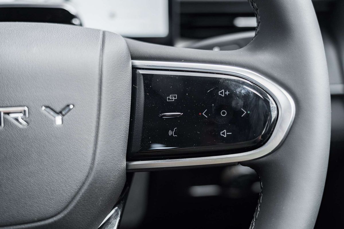 2025 Chery Tiggo 8 Super Hybrid Urban T31