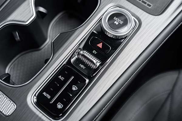 2025 Chery Tiggo 8 Super Hybrid Urban T31