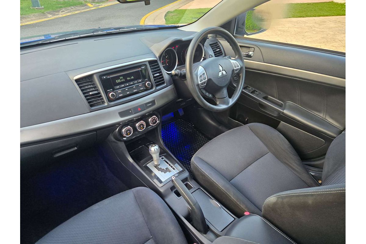 2015 Mitsubishi Lancer ES Sport CJ