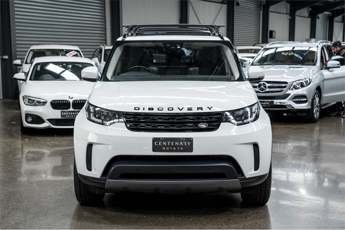 2017 Land Rover Discovery SD4 SE Series 5