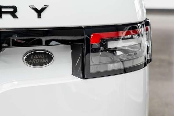 2017 Land Rover Discovery SD4 SE Series 5