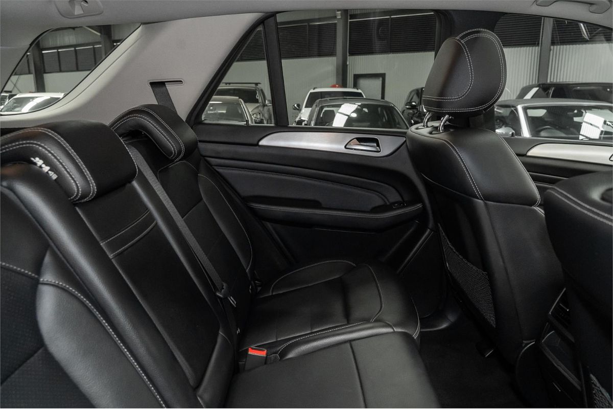 2015 Mercedes-Benz M-Class ML250 BlueTEC W166