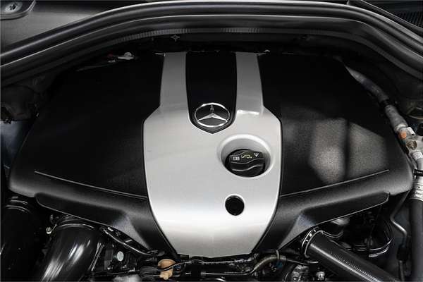 2015 Mercedes-Benz M-Class ML250 BlueTEC W166