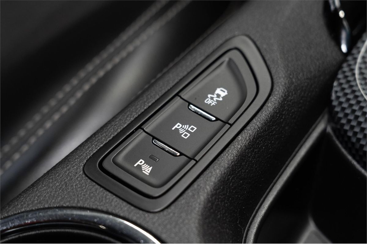 2017 Holden Commodore SV6 VF Series II