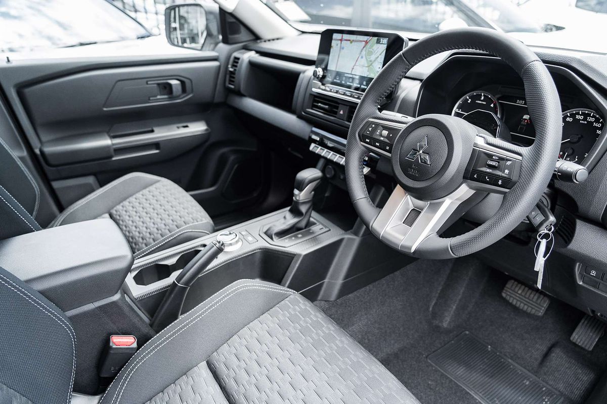 2024 Mitsubishi Triton GLX-R MV 4X4