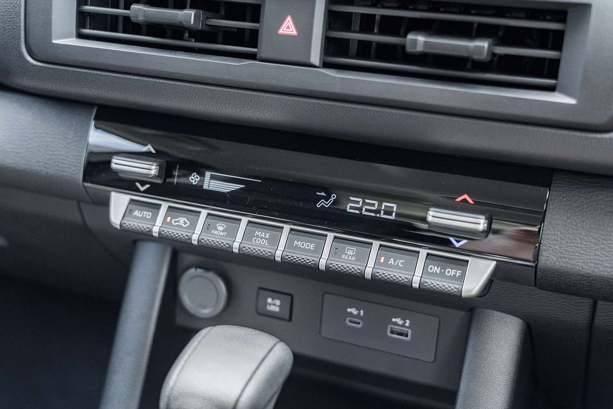 2024 Mitsubishi Triton GLX-R MV 4X4