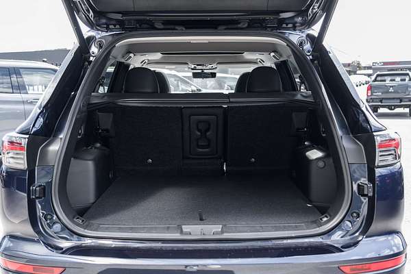 2025 Mitsubishi Outlander Exceed ZM