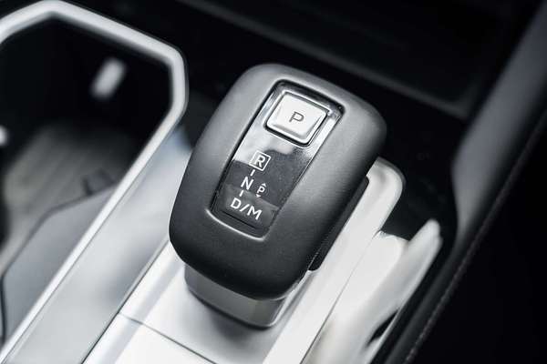 2025 Mitsubishi Outlander Exceed ZM