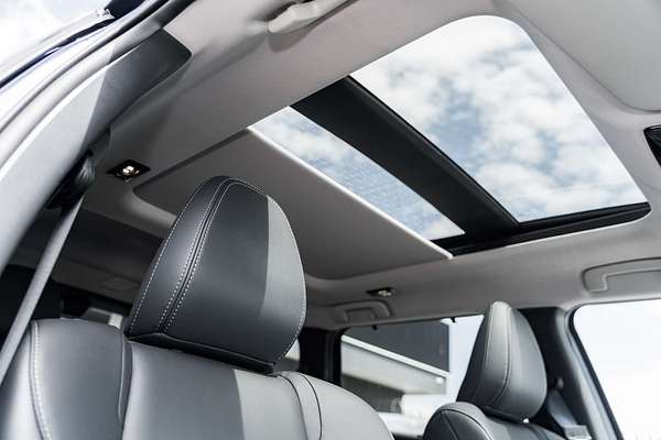 2025 Mitsubishi Outlander Exceed ZM