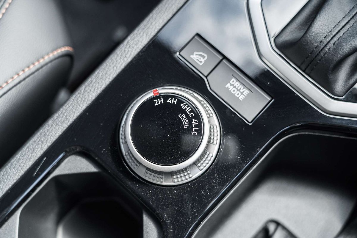 2025 Mitsubishi Triton GSR MV