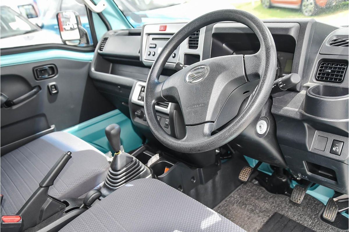 2018 Daihatsu Hi-Jet