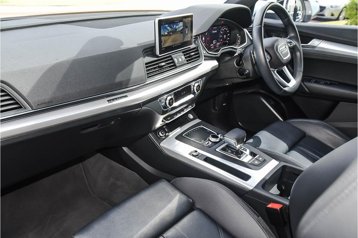 2020 Audi Q5 40 TDI sport FY