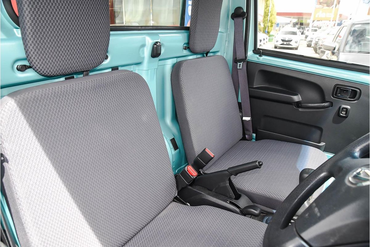 2018 Daihatsu Hi-Jet